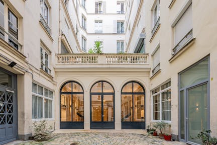 Un showroom élégant dans le Marais - Image 0