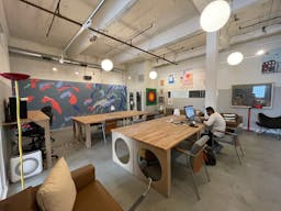 Beautiful Artistic Loft Space - Coworking - Image 1
