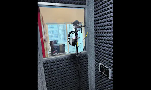 Vocal Recording Booth with Times Square Views (comes with Engineer!) - Image 0