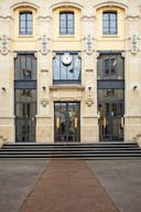 Unique Space in Le Marais - Image 4