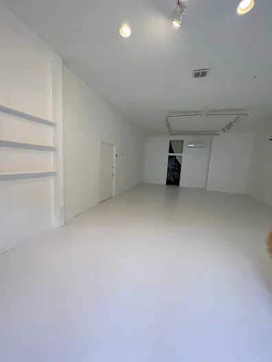 White Box Art Gallery Street Facing Laguna Beach - Image 4