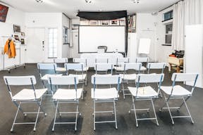 A Modern Space for Creatives - Image 6