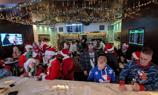 Sophisticated bar and lounge in the heart of downtown - Image 4