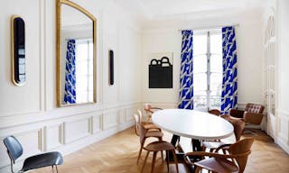 Gorgeous Space Near Monceau Park - Image 6