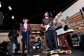 Store Stage at Nivessa Hollywood - Image 3