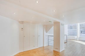 Boutique éphémère - Elegant pop up store in Etienne Marcel (close to the Marais) - Image 4