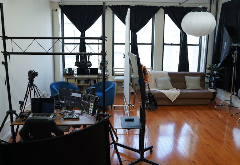Video / Photo Podcasting Studio Rental - Image 0