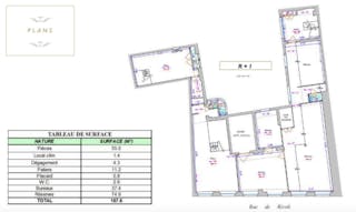 Prime Location Boutique on Rue de Rivoli - Image 28