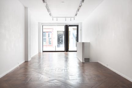 Beautiful space for exhibitions/showroom in Paris near Matignon - Champs Elysées - Image 0