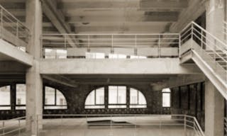 Industrial space of 4000m2 Paris 75018 for your next event, fashion week, photoshoot - Image 1