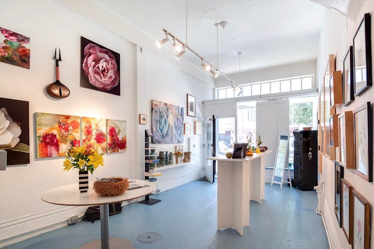 Modern Pop-Up Gallery in Nob Hill - Image 2