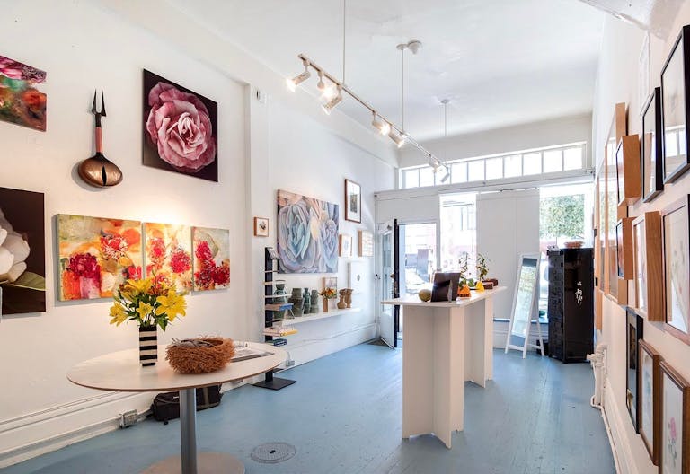 Modern Pop-Up Gallery in Nob Hill - Image 2