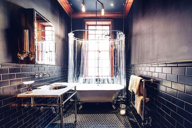 Stunning Mansion in West Village - Image 4