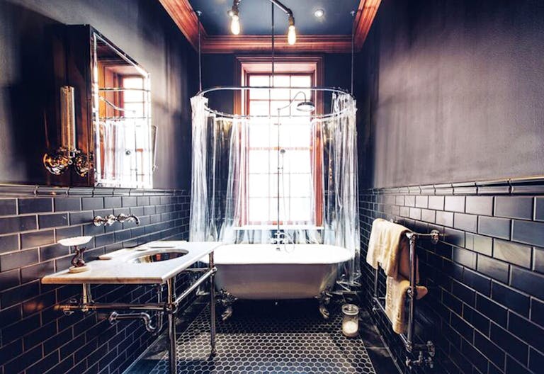 Stunning Mansion in West Village - Image 4