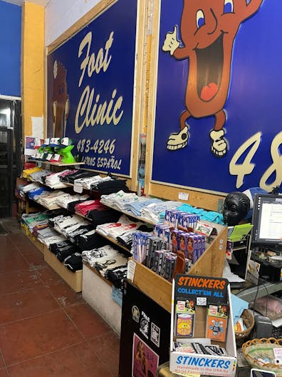 Los Feliz East Hollywood Retail storefront for pop-up shops - busy street open late if necessary - Image 0