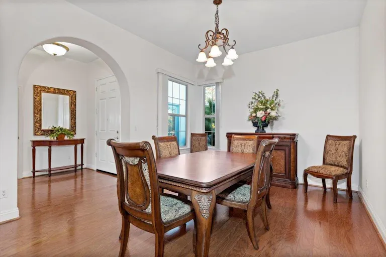 gated 55+ community of Heritage Park - Image 4