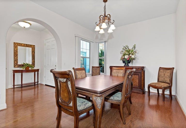 gated 55+ community of Heritage Park - Image 4