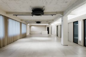 First floor multifunctional showroom and event space in the heart of Porta Venezia, Milan - Image 10