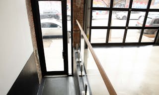 Chic East Williamsburg Space - Image 11