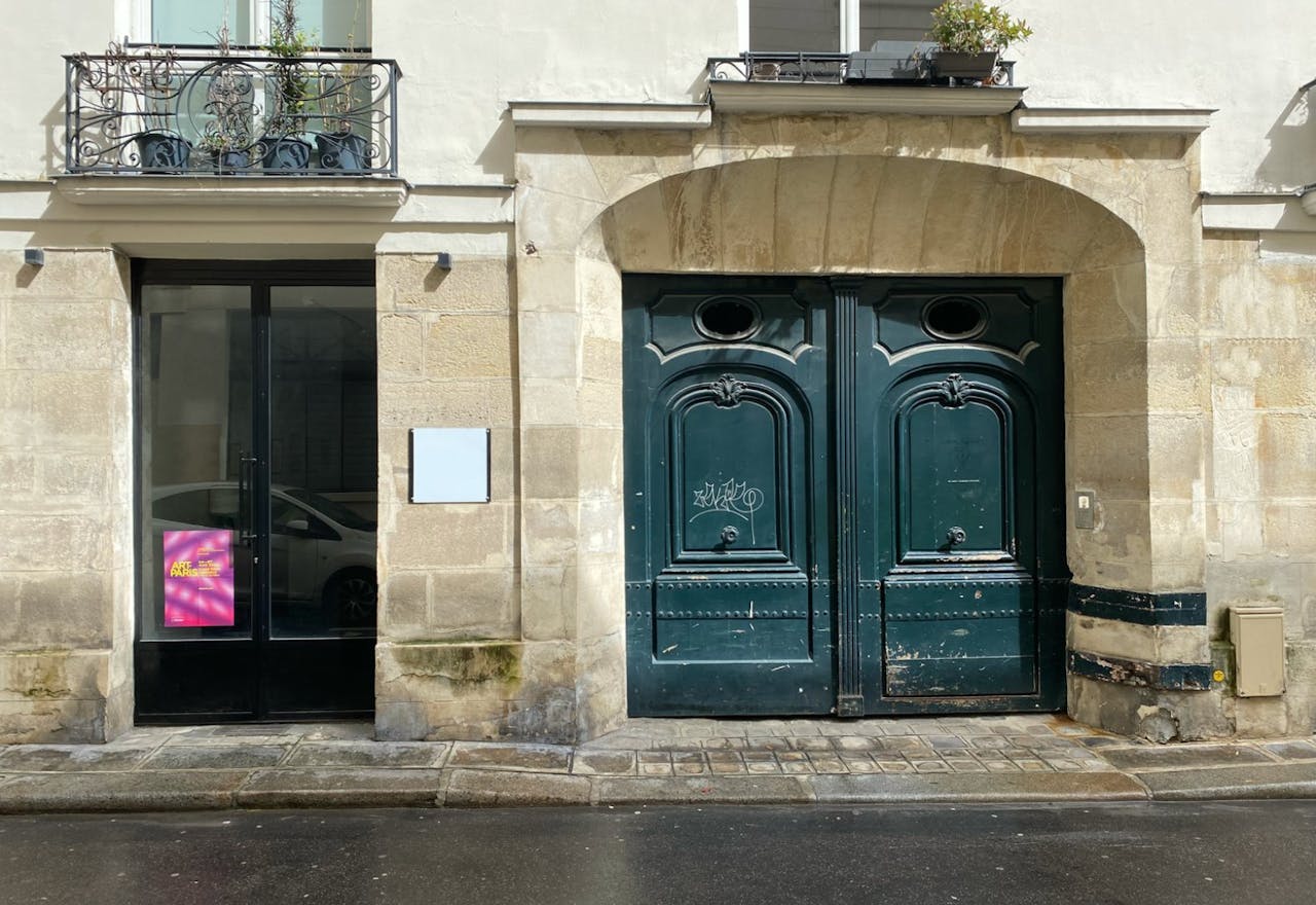 Galerie d'art au coeur de Saint-Germain-des-Prés - Image 0