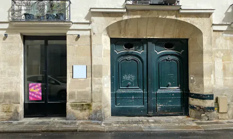 Galerie d'art au coeur de Saint-Germain-des-Prés - Image 0