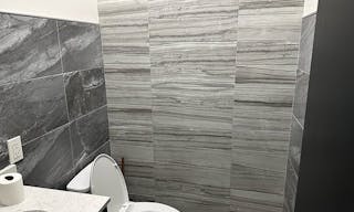 Gorgeous Ground Floor Space - Ideal for EVERYTHING - Image 9