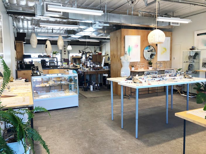 Edgy Eastside Art Gallery & Studio Space - Image 3