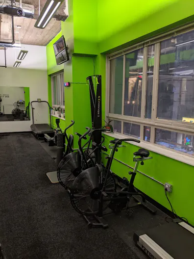 Fully Equipped - Full Access - Prime Location Physical Therapy Space - Image 2
