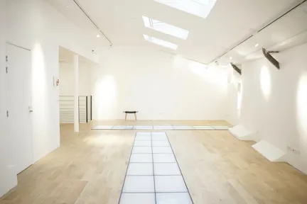 213 sqm OF STYLE & LIGHT IN THE HEART OF THE CITY - Image 0