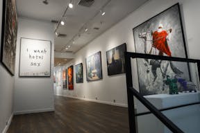 Posh 3 floor Soho space for gallery, pop-up shops and showrooms - Image 3