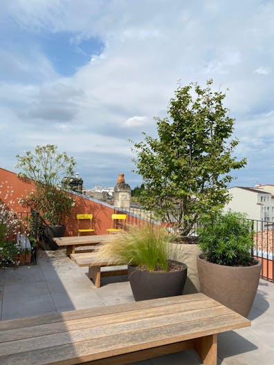 Bureau privatif et acc�s aux communs, dans un immeuble d'architecte au coeur des Chartrons � Bordeaux - 19M2 - Image 3