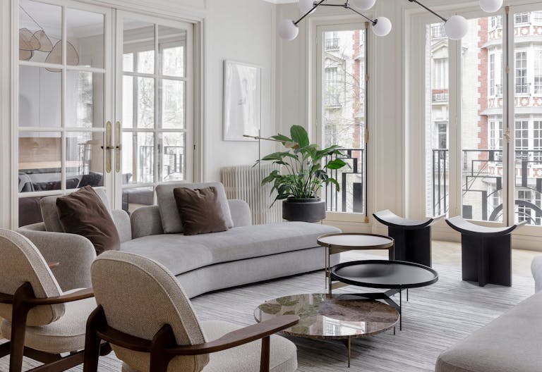 Luxury architecturally-designed Haussmannian apartment in Paris - Image 4