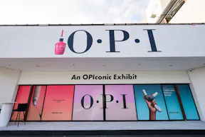 Beautiful Open Store in West Hollywood - Image 27