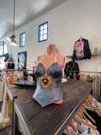 Boutique on Melrose Avenue - Image 8