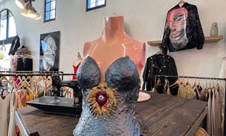 Boutique on Melrose Avenue - Image 8