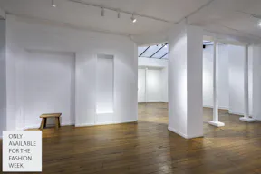 Beautiful Art Gallery - Image 8