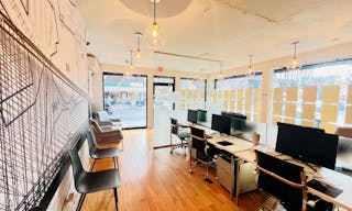 Prime Williamsburg Corner Retail Space | 100 ft Glass Frontage | High Foot Traffic - Image 12