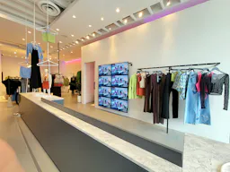 SHORT-TERM Melrose Avenue, 8406 - Image 4