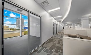 New concept in fully furnished offices for rent on a short term, temporary and virtual services - Image 41