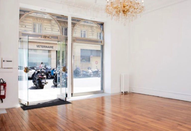 Perfect Pop up Store/Gallery at Le Marais Paris 3 - Image 1
