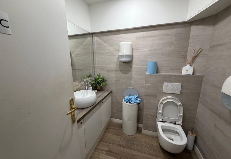 Showroom Paris Chatelet Halles 160m2 - Image 4