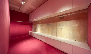 GALLERY STORE MITTE NEXT TO SUPREME NYC - Image 4