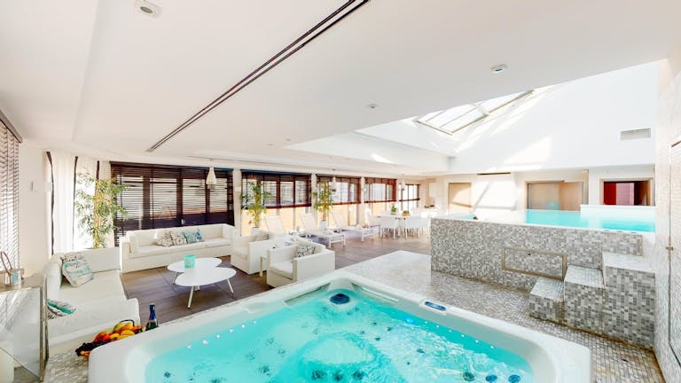 H�tel particulier avec piscine � Cannes - Image 0