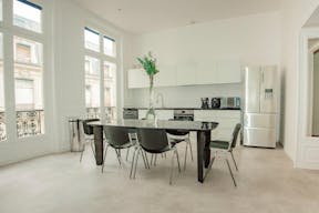 Sublime appartement haussmanien au coeur du 8�me arrondissement - Image 2