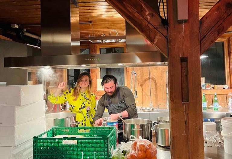 St.Moritz: Perfect Pop-up Space with in-house Bar & kitchen - Image 3