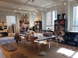 Modern Showroom directly opposite the Empire State Building - Image 12