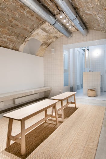 Atypical Space in Sentier Montorgueil - Image 3