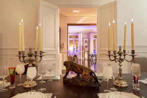 Chic Parisian Apartment – Fashion Showroom, Paris Champs-Élysées  - Image 15