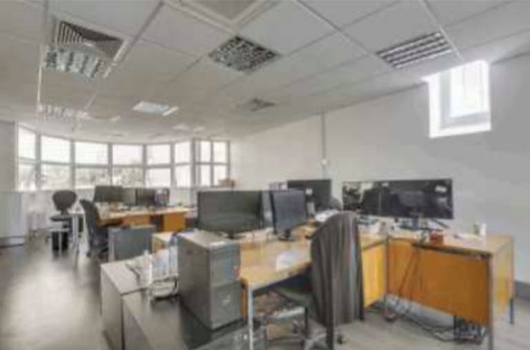 Office Space Boulevard De La Madeleine - Image 4