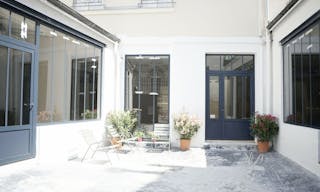 Unique Showroom in Paris 10th - Image 3